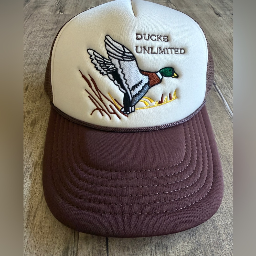 Ducks Unlimited Embroidered Mallard Trucker Hat - Brown & White